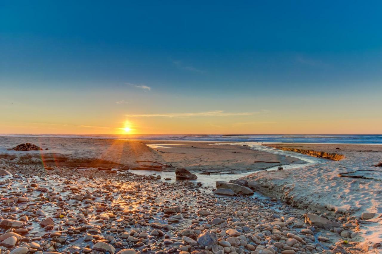 Sebastian'S Crib Condo Lincoln City Luaran gambar